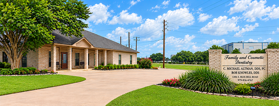 Altman Dentistry Building, Brenham Texas.